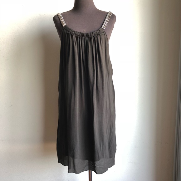Banana Republic Dresses & Skirts - Banana Republic sz M silk shift beaded dress